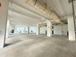 Woodlands Avenue 9 (D25), Factory #568690771